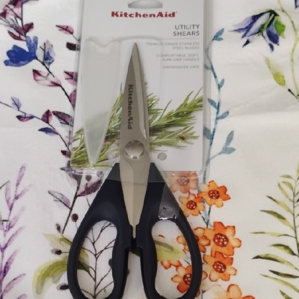 KitchenAid Silver and Black Utility Shears